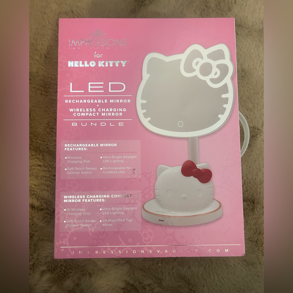 Hello Kitty LED Vanity Mirror Set - Pink, White & Red Bow